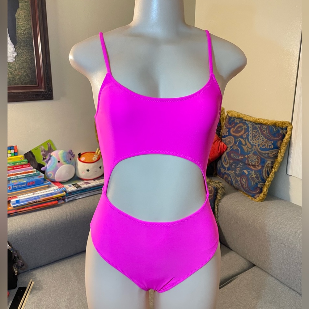 Scoop Neck Cut Out Front Lace Up Back High Cut Monokini One Piece Swimsuit pink